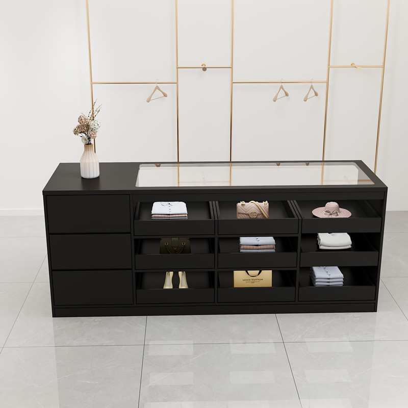 Negozio di Abbigliamento Moder - Office Furniture recensione e prezzo